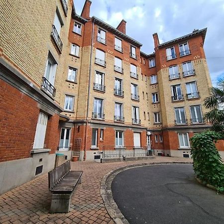 Suresnes : 2 Pieces Cosy Apartment ภายนอก รูปภาพ